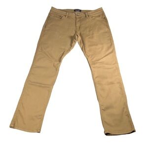 DUER Jeans Men's 38x32 Beige Yellow Tapered Relaxed Fit Performance Denim DU/ER.